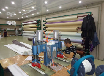 Изготовление натяжных потолков и конструкций